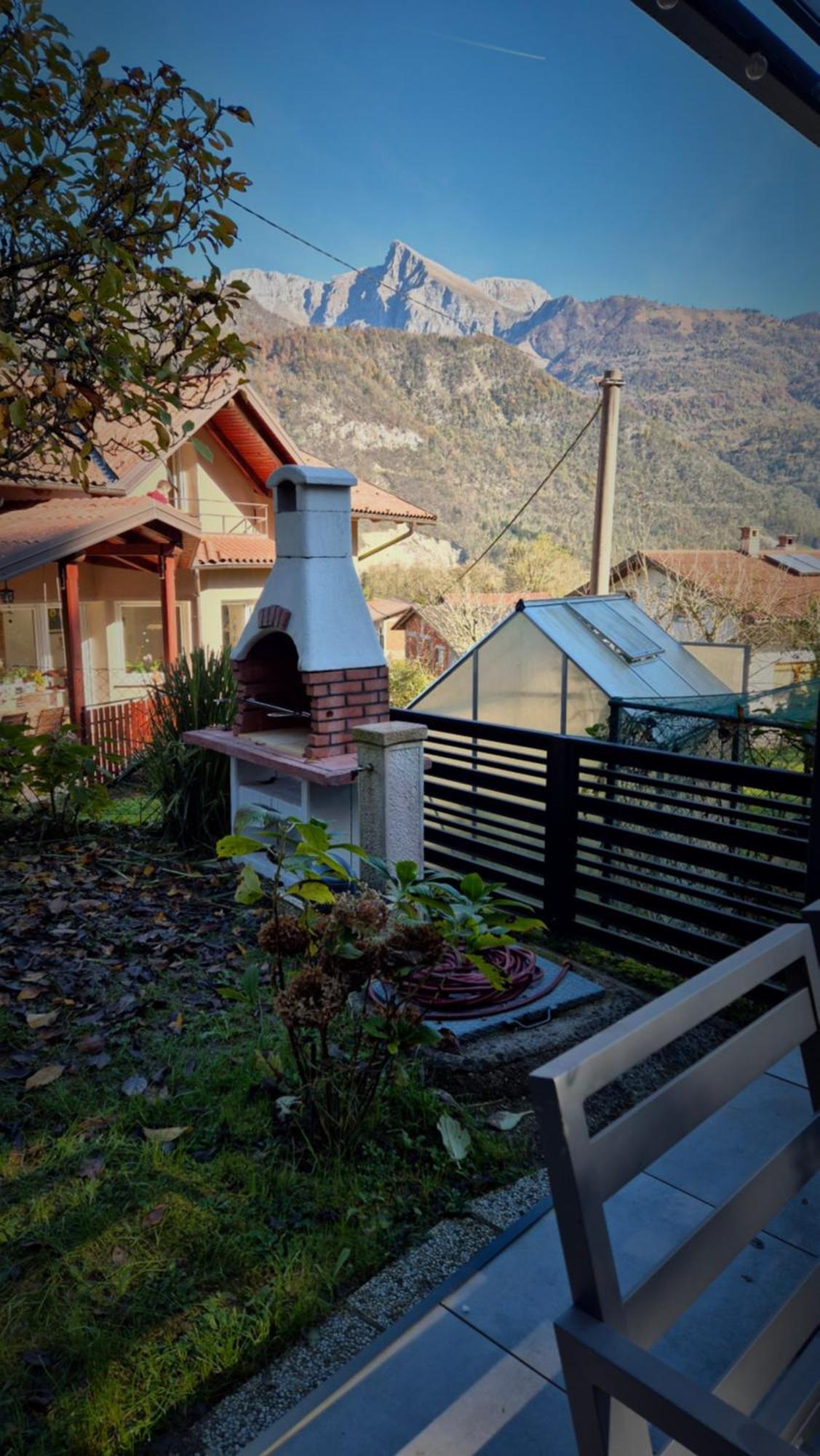 Cosy Cottage With Views Near Kobarid Exterior foto